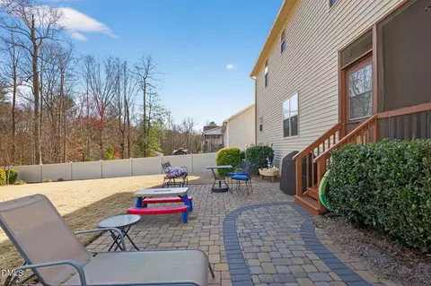 Exterior - 16 Diamond Hill Cir, Garner, NC 27529 photo 6 of 10
