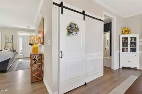 Entry Way - 16 Diamond Hill Cir, Garner, NC 27529 photo 3 of 7