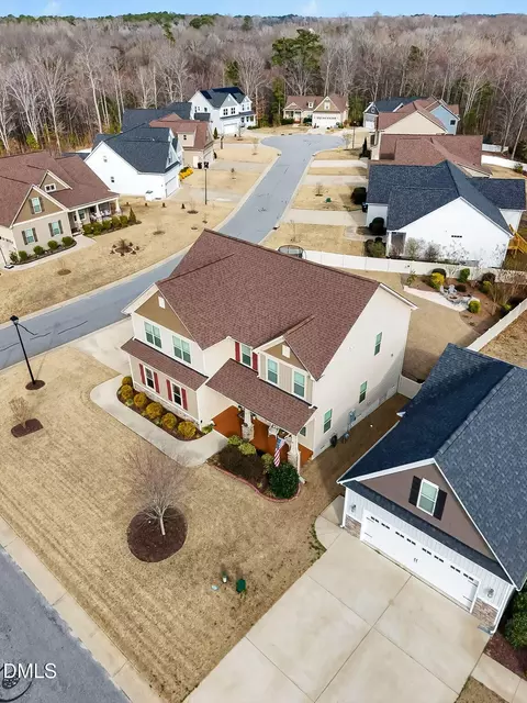 View/Area - 16 Diamond Hill Cir, Garner, NC 27529 photo 2 of 6