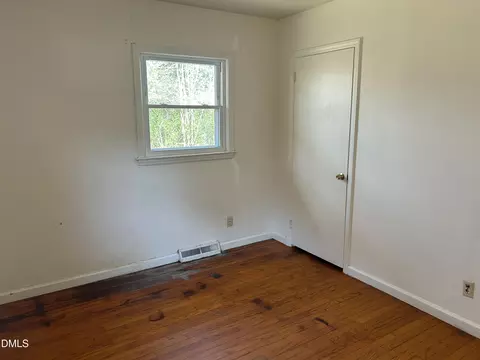 Bedroom - 1609 Juniper St, Durham, NC 27703 photo 2 of 6