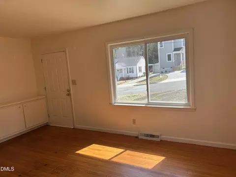 Living - 1609 Juniper St, Durham, NC 27703 photo 2 of 4