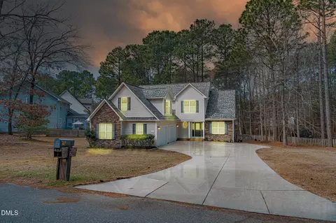 36 Riviera Ln, Sanford, NC 27332