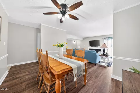 Dining - 18 Willow Bridge Dr, Durham, NC 27707 photo 1 of 2