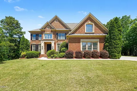 104 Douty Ct, Cary, NC 27519