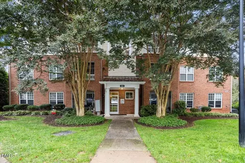 8241 Allyns Landing Way #301, Raleigh, NC 27615