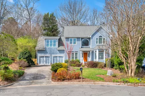 109 N Crabtree Knls, Chapel Hill, NC 27514