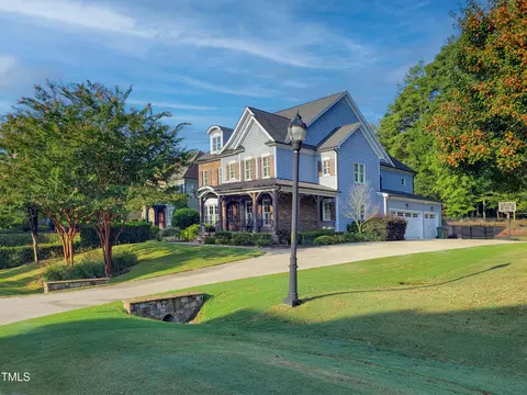 6017 Mentmore Pl, Cary, NC 27519