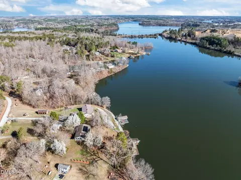154 Spinnaker Ln, Semora, NC 27343