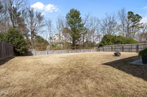 Exterior - 407 Glenview Ln, Durham, NC 27703 photo 4 of 4