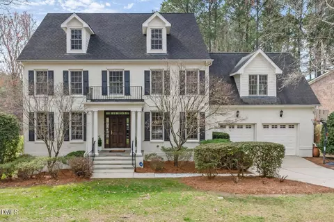 341 Oxfordshire Ln, Chapel Hill, NC 27517