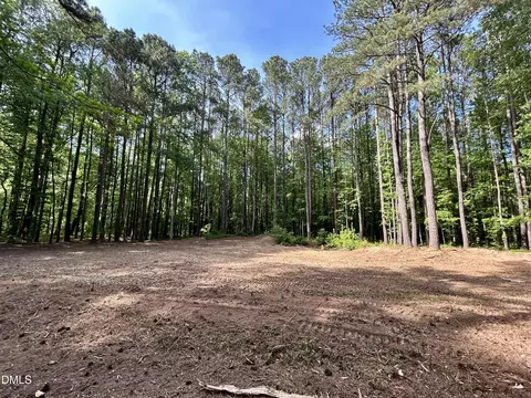 1123 Wake Robin Ln, Cary, NC 27519