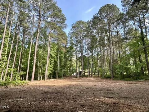 1123 Wake Robin Ln, Cary, NC 27519