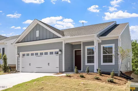 2077 Bull City Bnd #406, Durham, NC 27703