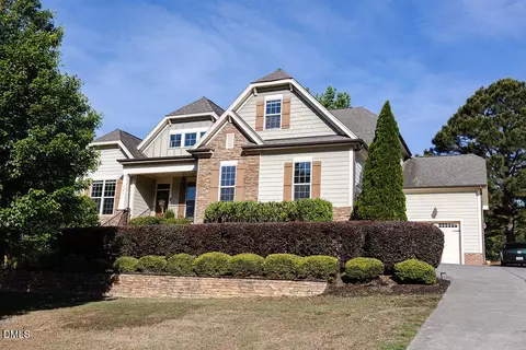 228 Sicily Dr, Clayton, NC 27527