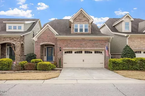 609 Angelica Cir, Cary, NC 27518