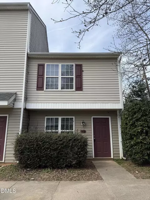 10 Red Ln, Raleigh, NC 27606