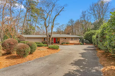 1912 W Lake Dr, Burlington, NC 27215