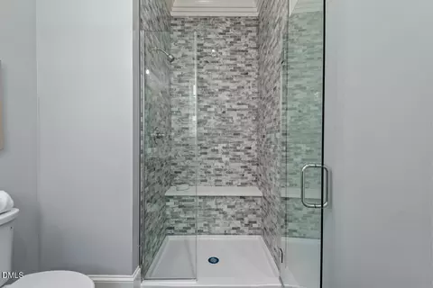 Bath - 1106 9th St, Durham, NC 27705 photo 3 of 16
