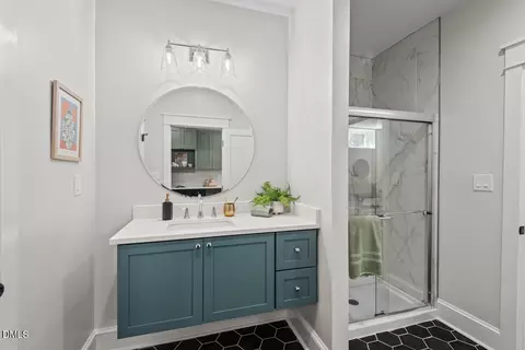 Bath - 1106 9th St, Durham, NC 27705 photo 16 of 16
