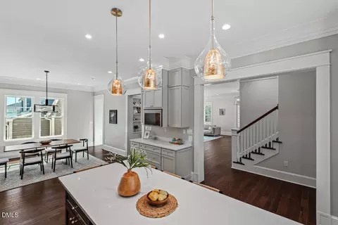 Dining - 1106 9th St, Durham, NC 27705 photo 1 of 10