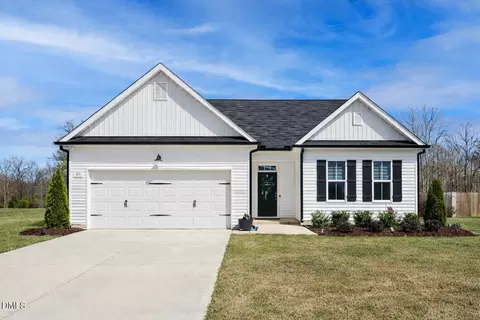 103 Greenhouse St, Zebulon, NC 27597