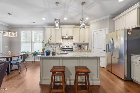 3724 Massey Ridge Ct, Raleigh, NC 27616