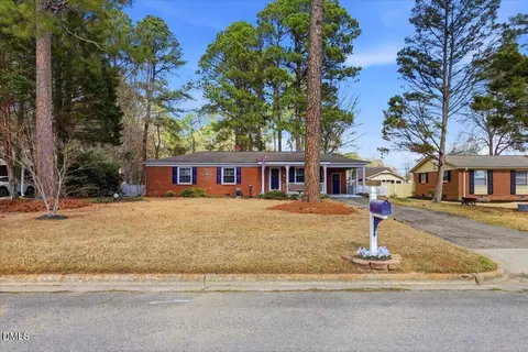 Exterior - 105 E Stevens St, Smithfield, NC 27577 photo 1 of 7