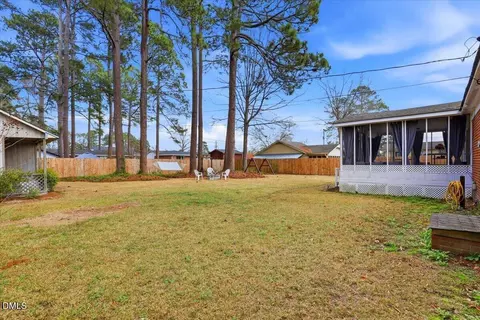 Exterior - 105 E Stevens St, Smithfield, NC 27577 photo 7 of 7
