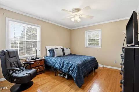 Bedroom - 105 E Stevens St, Smithfield, NC 27577 photo 2 of 2