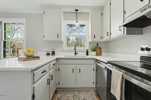 Kitchen - 503 Laurel Dr, Smithfield, NC 27577 photo 3 of 3