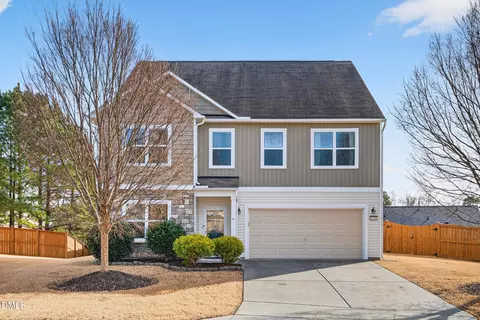 8144 Hovingham Way, Raleigh, NC 27616