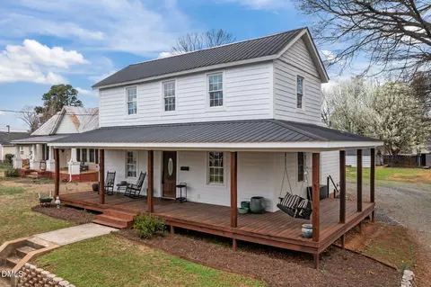106 W Graham St, Mebane, NC 27302