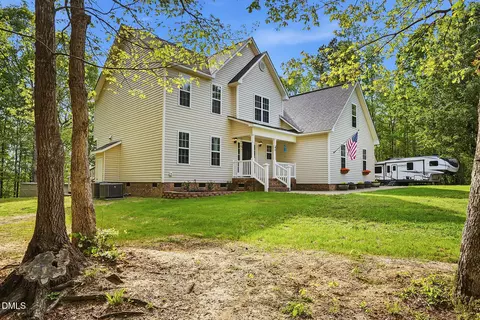 90 Spring Leaf Ln, Wendell, NC 27591