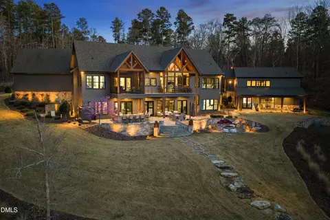 935 Estate Rd, Semora, NC 27343