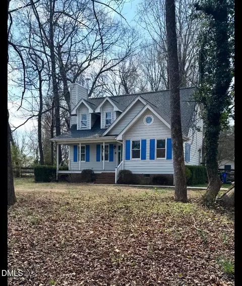 3821 Planters Trl, Hillsborough, NC 27278