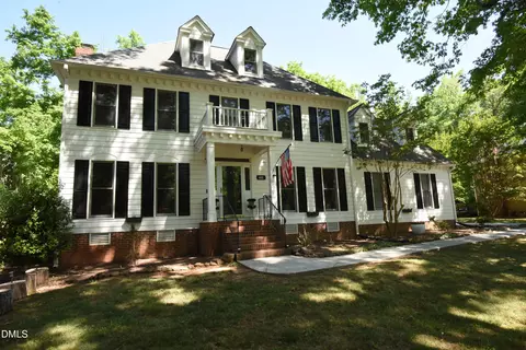 611 Flagstone Way, Durham, NC 27712