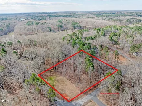 1638 Kingswood Rd, Buffalo Junction, VA 24529