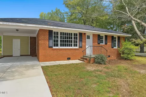 518 E 3rd St, Wendell, NC 27591