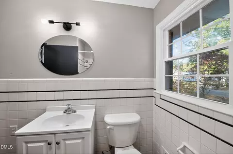 Bath - 518 E 3rd St, Wendell, NC 27591 photo 2 of 3