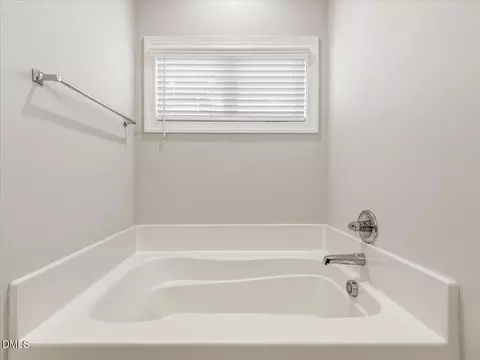 Bath - 60 Pepper Ln, Garner, NC 27529 photo 4 of 6