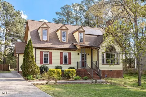 3 Chartwell Ct, Durham, NC 27703