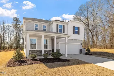 283 Summer Ranch Dr, Fuquay Varina, NC 27526