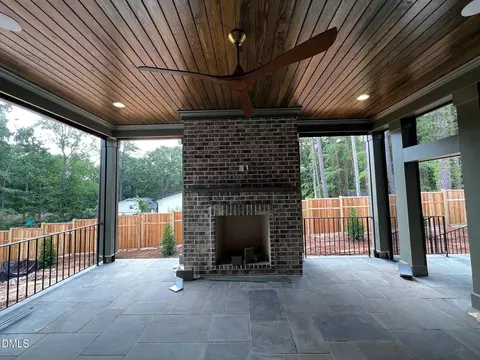Exterior - 1104 Oldfourth Ln, Durham, NC 27707 photo 2 of 4