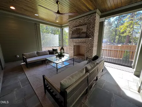 Exterior - 1104 Oldfourth Ln, Durham, NC 27707 photo 4 of 6