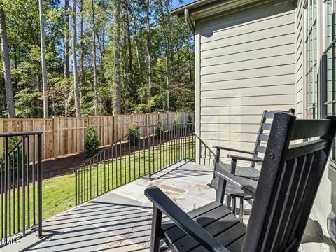 Exterior - 1104 Oldfourth Ln, Durham, NC 27707 photo 8 of 9