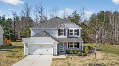 399 W Waycliff Rd, Henderson, NC 27537