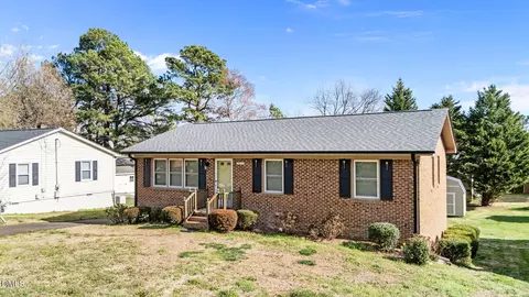 511 Sunset Ave, Oxford, NC 27565