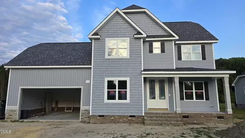310 Freedom Rdg Dr, Smithfield, NC 27577