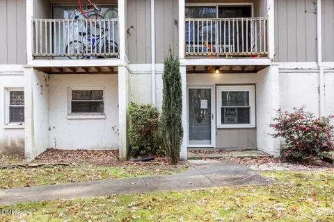 7124 Longstreet Dr #C, Raleigh, NC 27615
