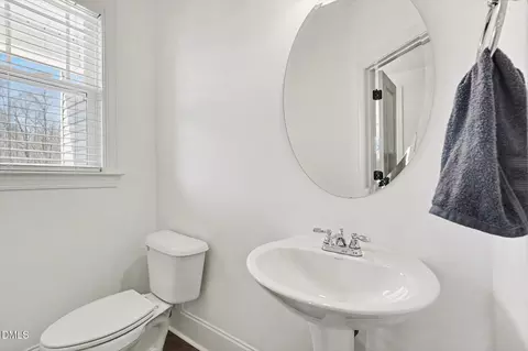 Entry Way - 209 Timber Wolf Xing, Garner, NC 27529 photo 2 of 2